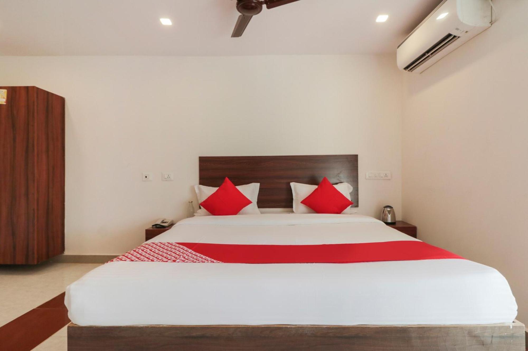 Hotel O Akshaya Elite Vijayawada Bagian luar foto