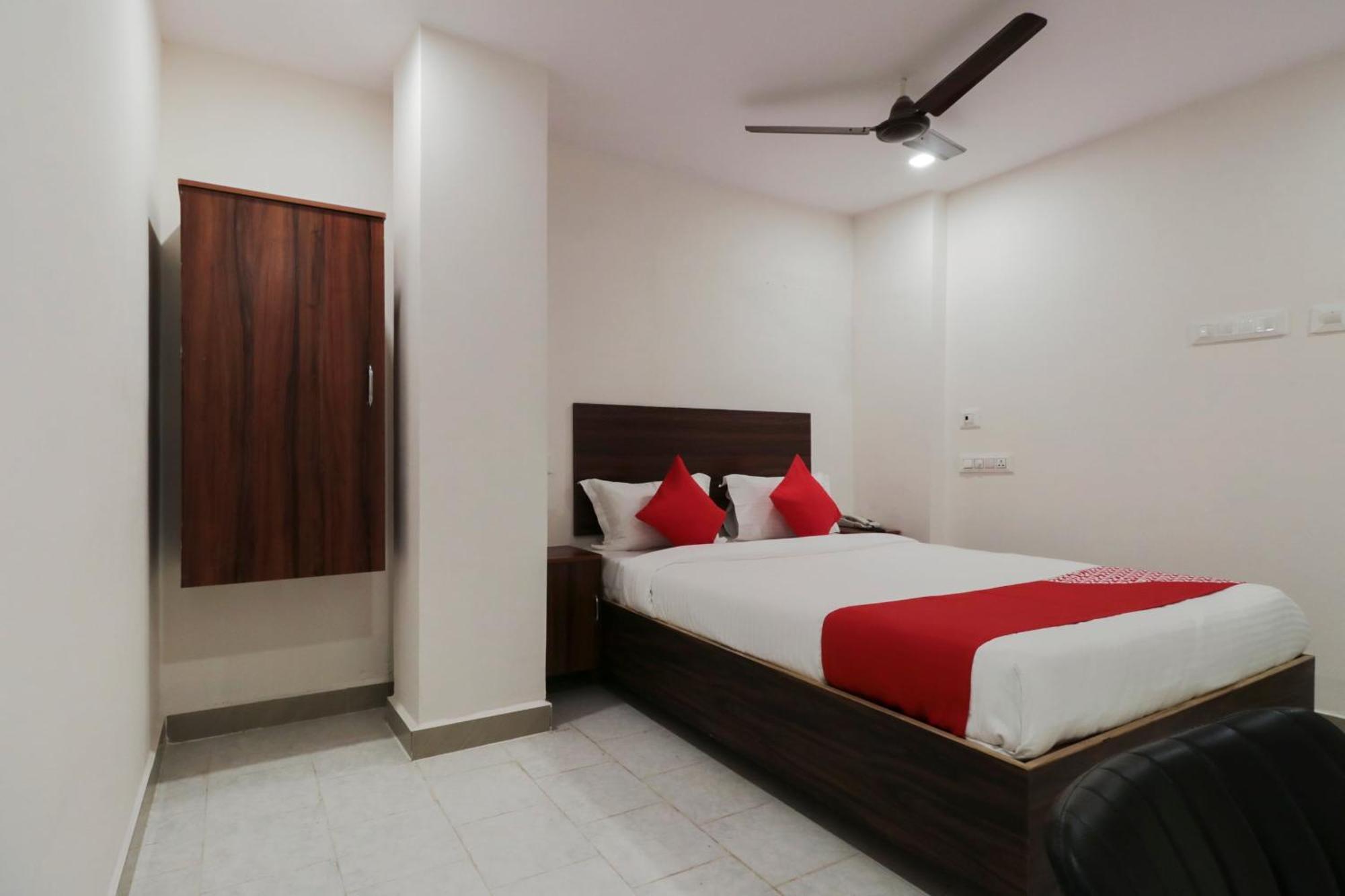 Hotel O Akshaya Elite Vijayawada Bagian luar foto