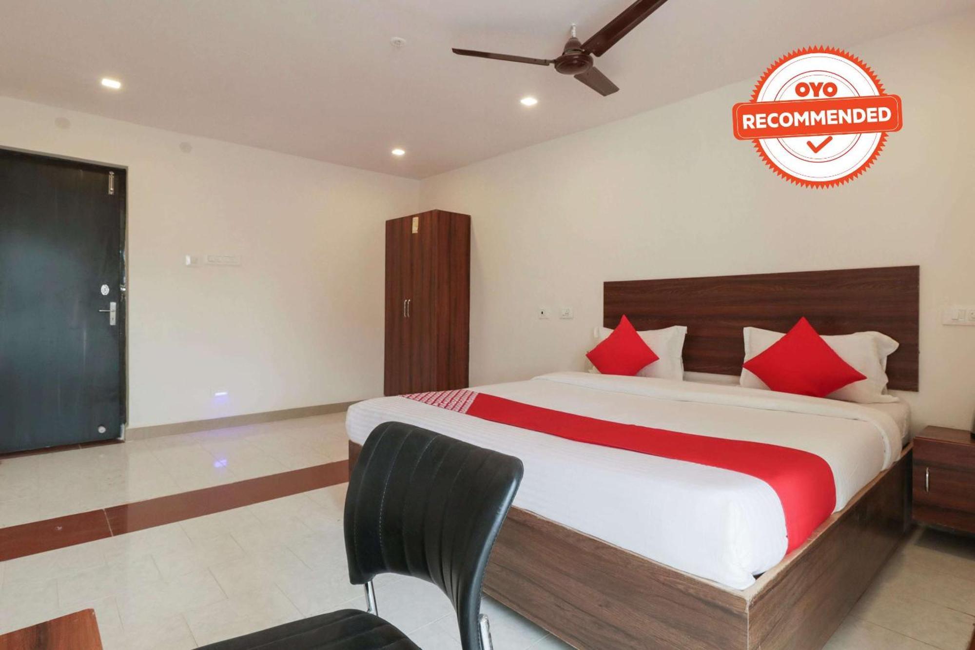 Hotel O Akshaya Elite Vijayawada Bagian luar foto