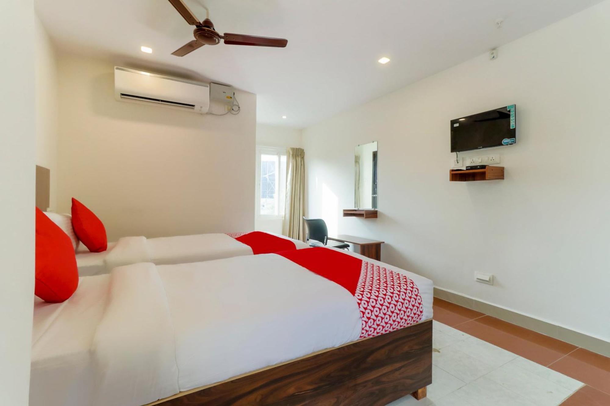 Hotel O Akshaya Elite Vijayawada Bagian luar foto