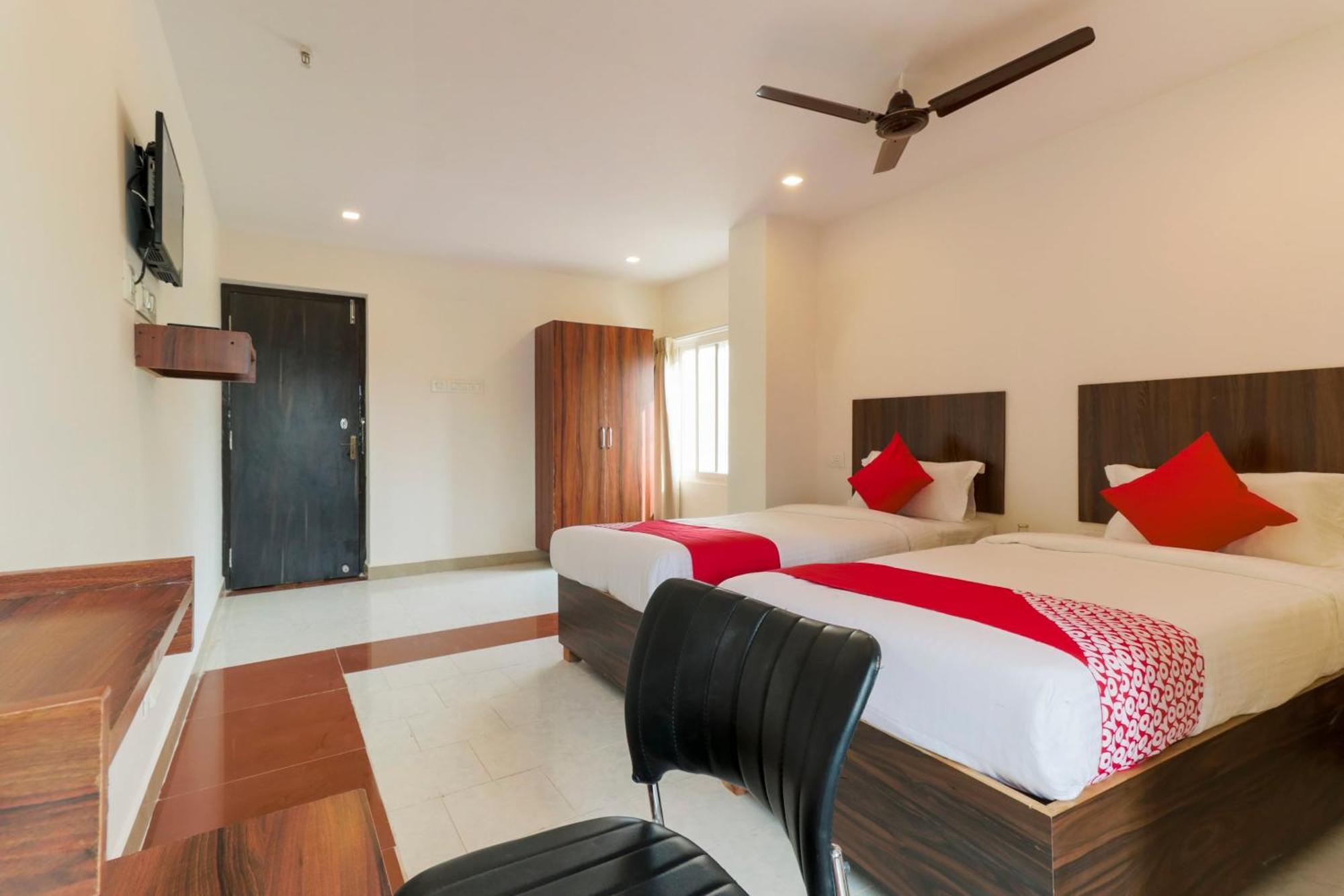 Hotel O Akshaya Elite Vijayawada Bagian luar foto
